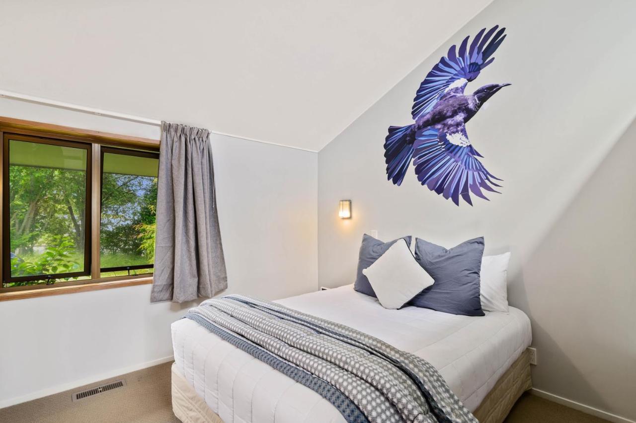 The Bird House - Kawaha Point, Rotorua. Stylish Six Bedroom Home With Space, Views And Relaxed Atmosphere Kültér fotó